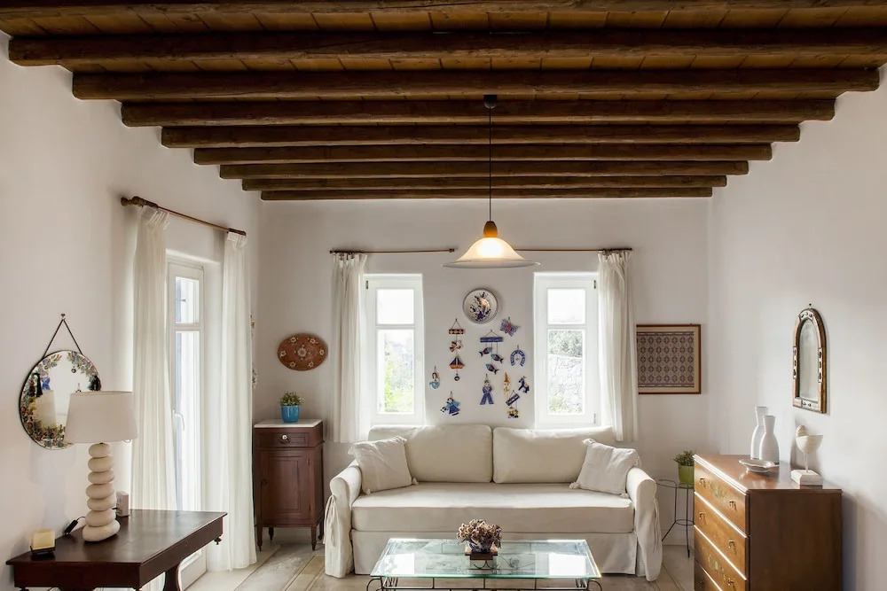 Pleiades Villa, Near Ornos Beach