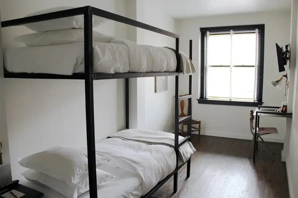 3 Musketeers Hostel