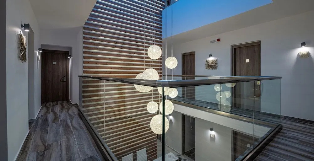 Kyma Rooms & Suites