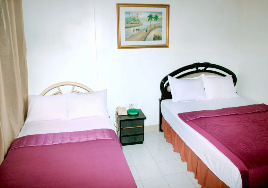 Tran Chau Hotel SG - by BAY LUXURY