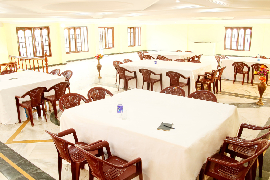 Hotel Vetrivel by Brown Tree