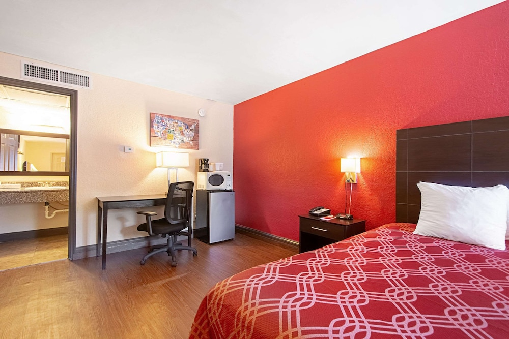 Ramada Limited & Suites - Clearwater