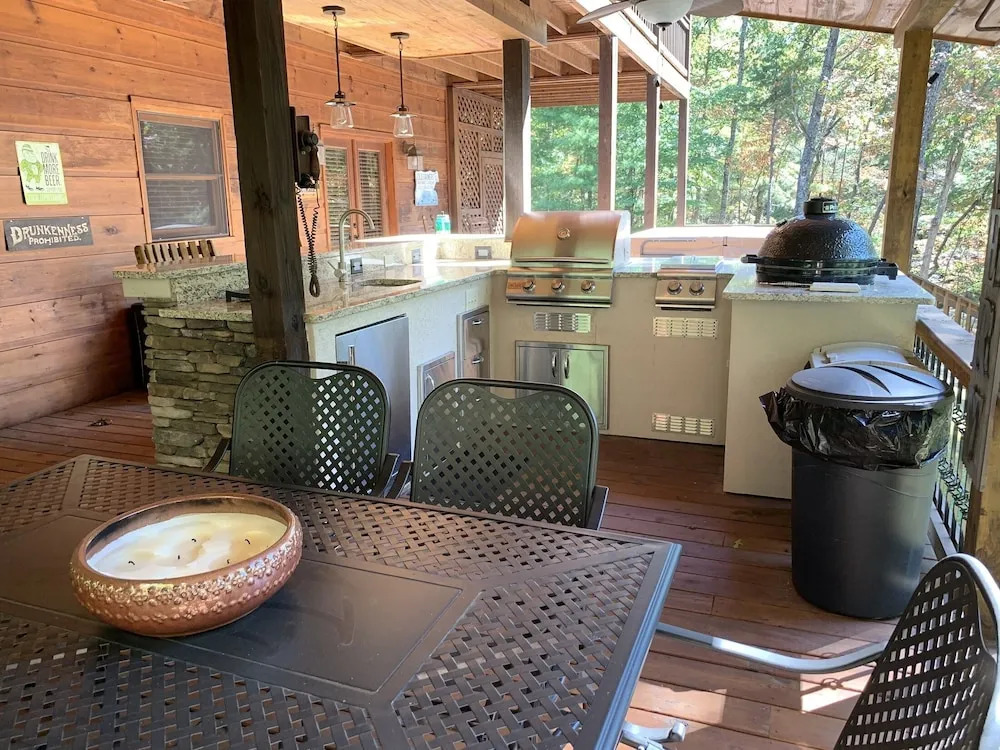 Snuggled Inn - Blue Ridge Ga