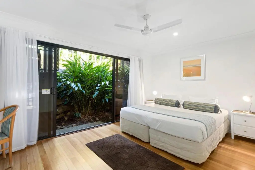 Shorelines 23 Hamilton Island 2 Bedroom Ocean View  Near Marina With Golf Buggy