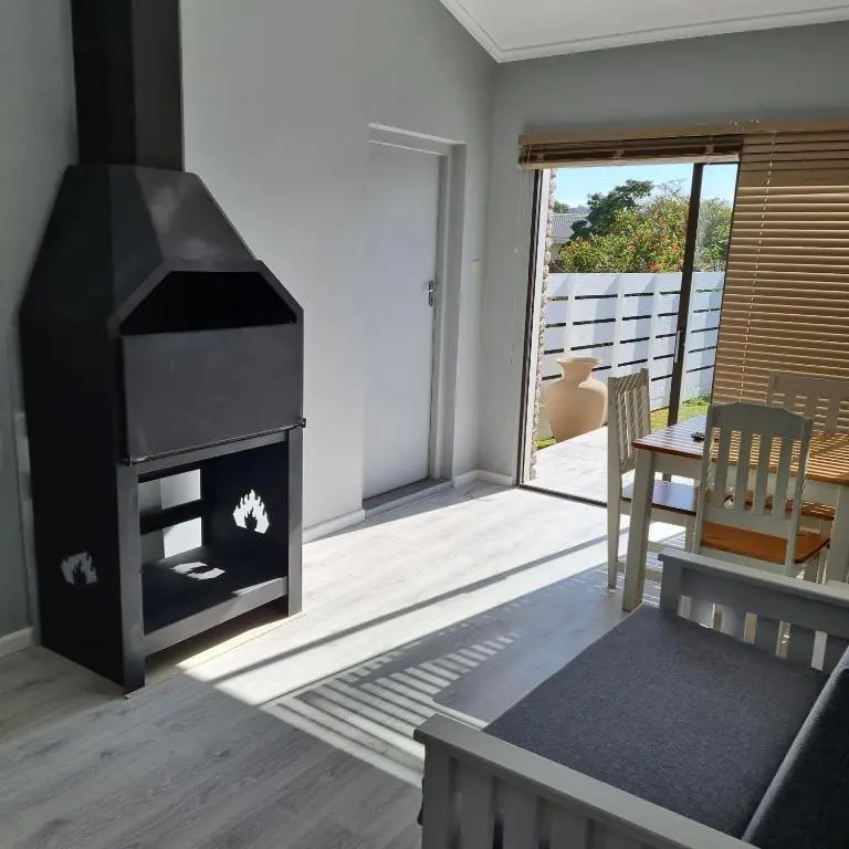 The Beachhouse I