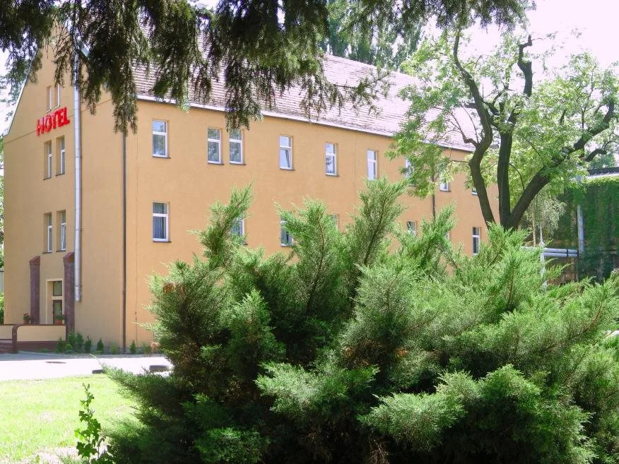 Ami Hotel