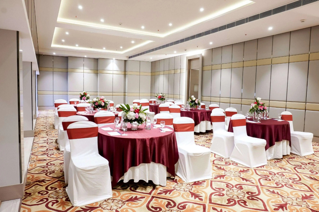 Golden Inn & suits, Lucknow