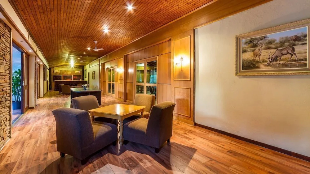 Hotel Numbi & Garden Suites