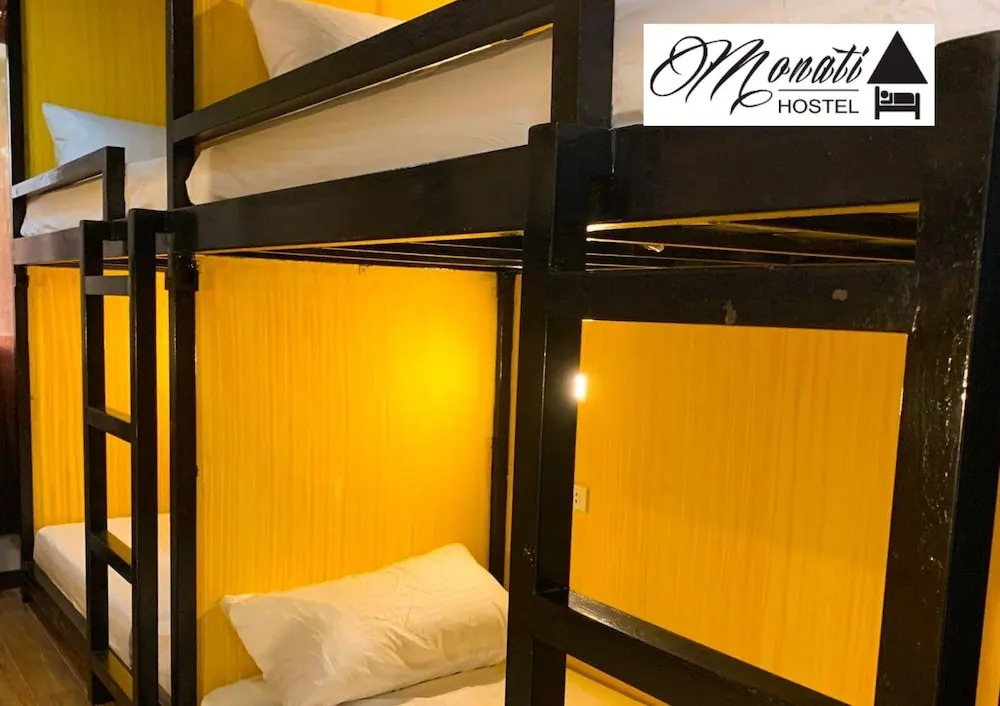 Monati Hostel Panglao