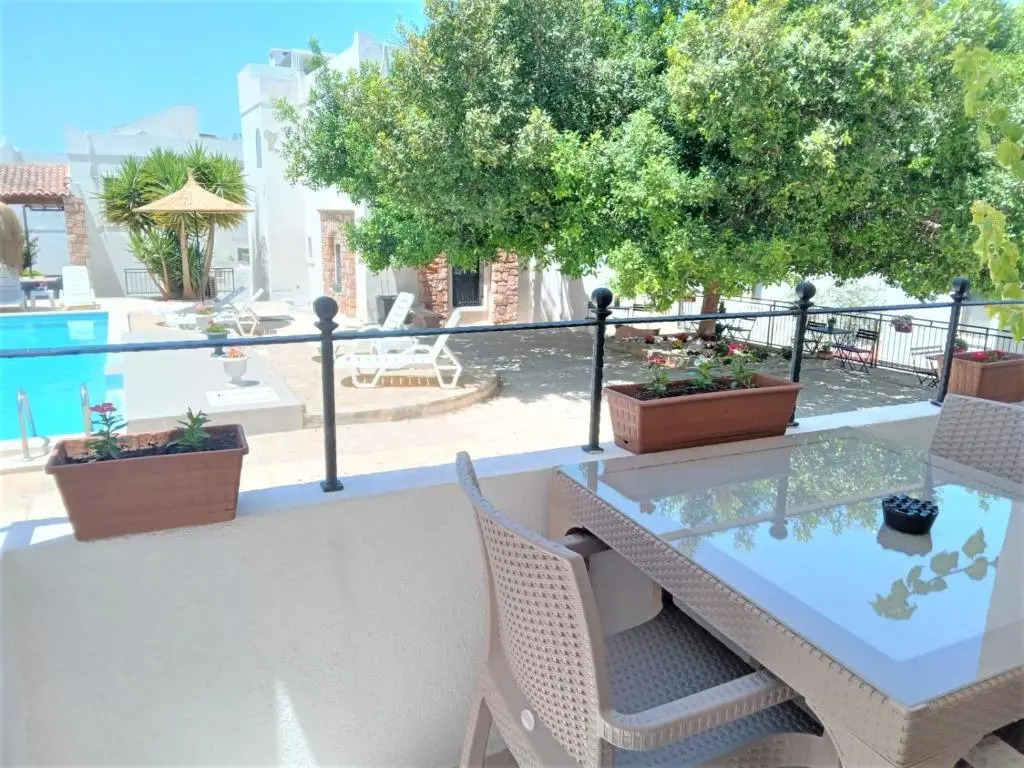 Dolphin Residences Yasemin 2