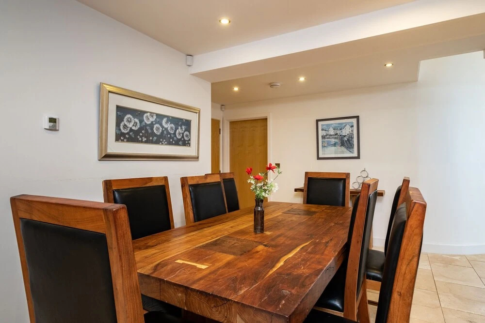 Trewhiddle Retreat V16 by Together Travel - Luxury 4-Bedroom Villa