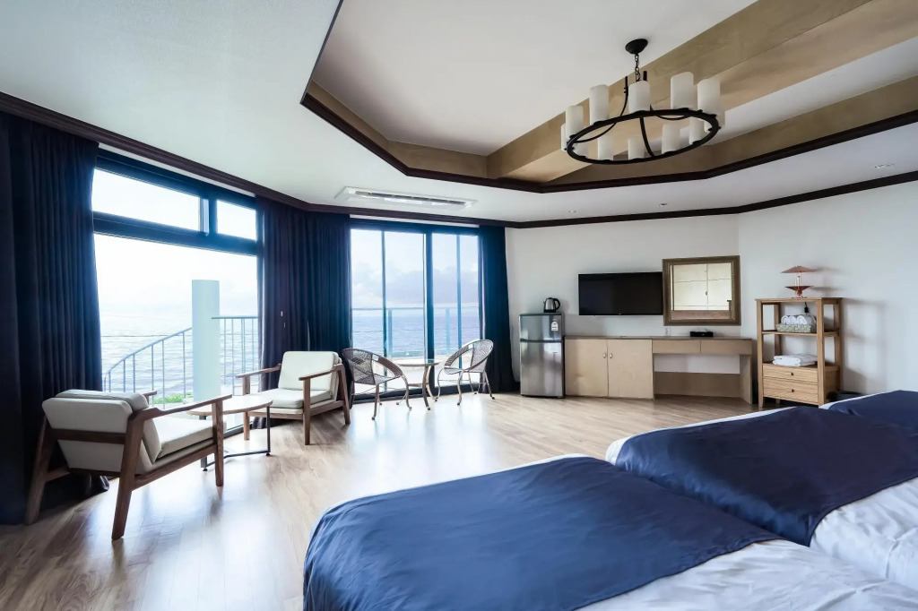 Cutie Pie Hotel