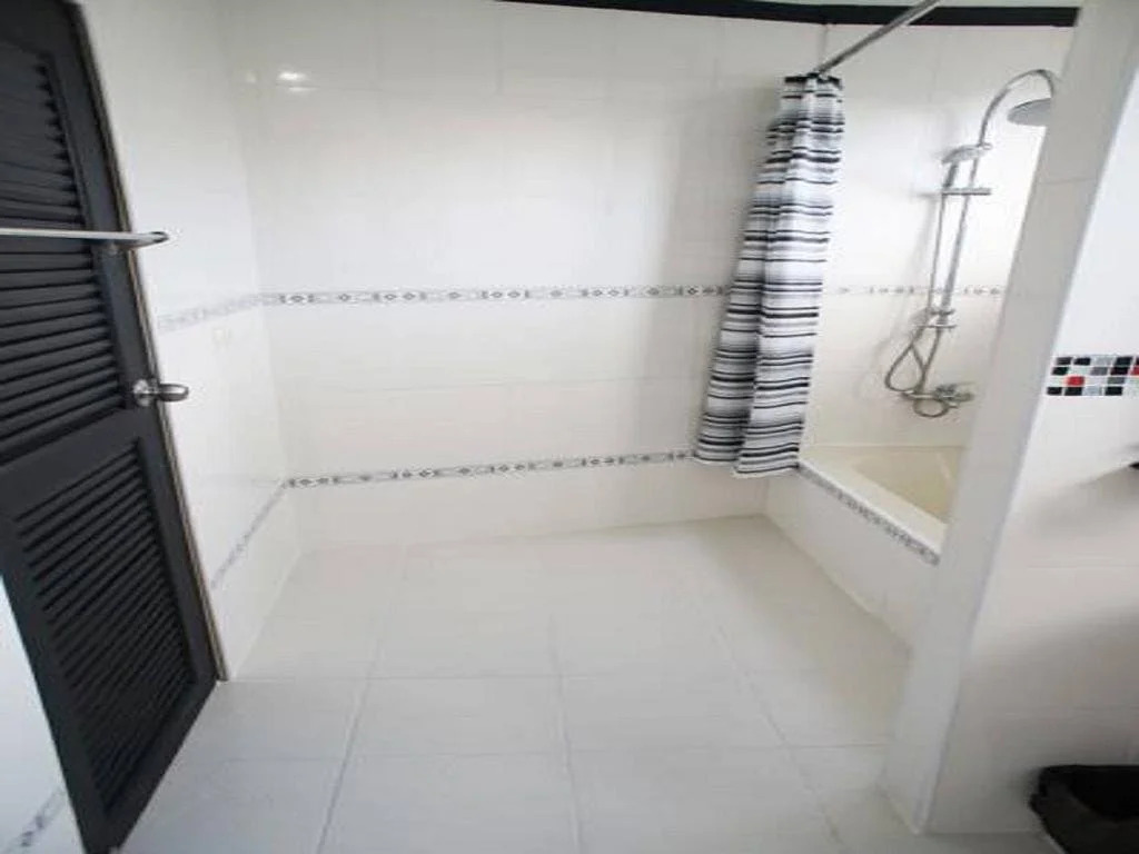 Maximum Boutique Hotel