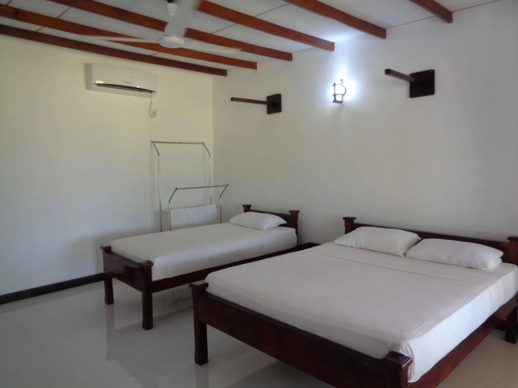 Manel Guest House