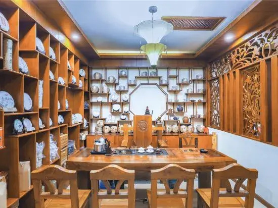Shanshuijian Inn