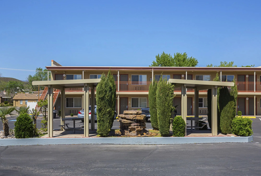 Econo Lodge Hurricane Zion Park Area