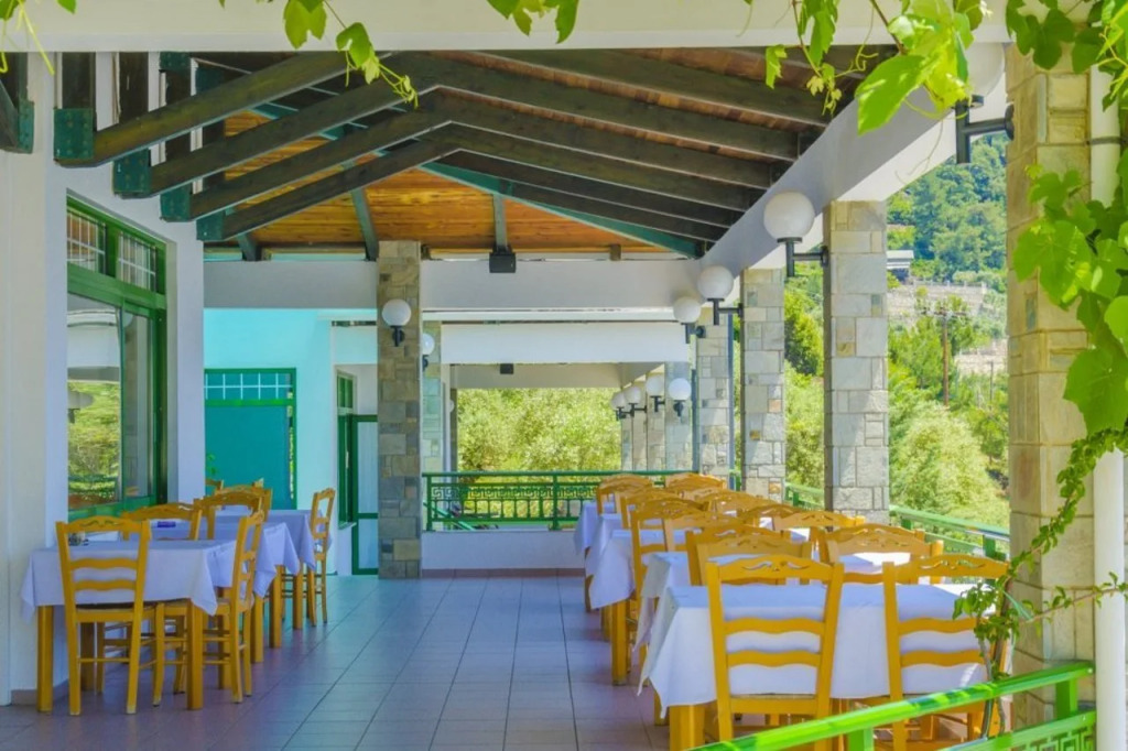 Hotel Dionysos