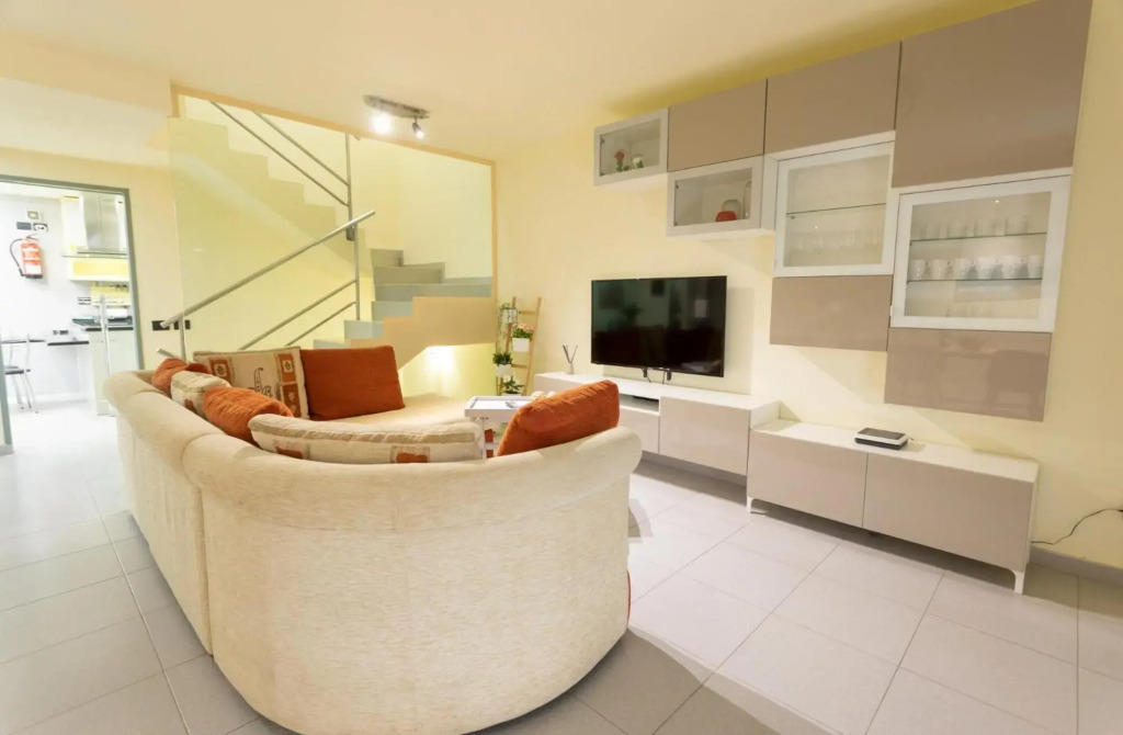 La Cornisa Vivac House