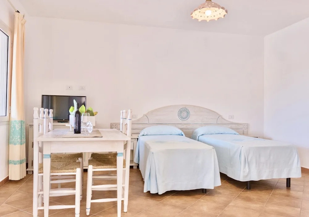 Apartments with air conditioning in Orosei