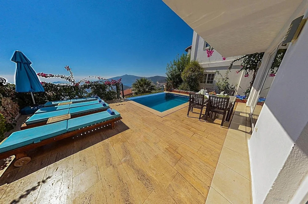 Villa Nar