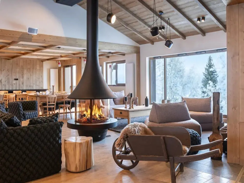 Apartment in Fornelet Near Ski Lifts