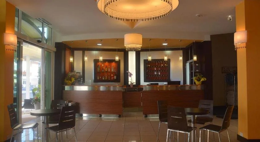 Hotel Orly
