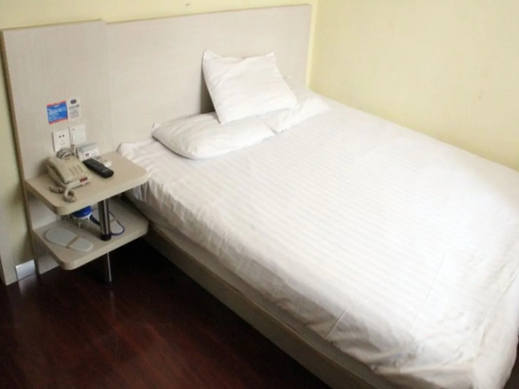 HanTing Hotel (Harbin Sandadongli Lesong Square)