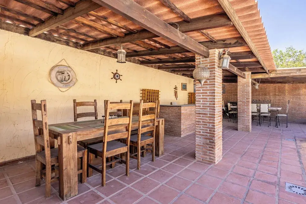 Fantastic 7-bed Villa in Alhaurin de la Torre