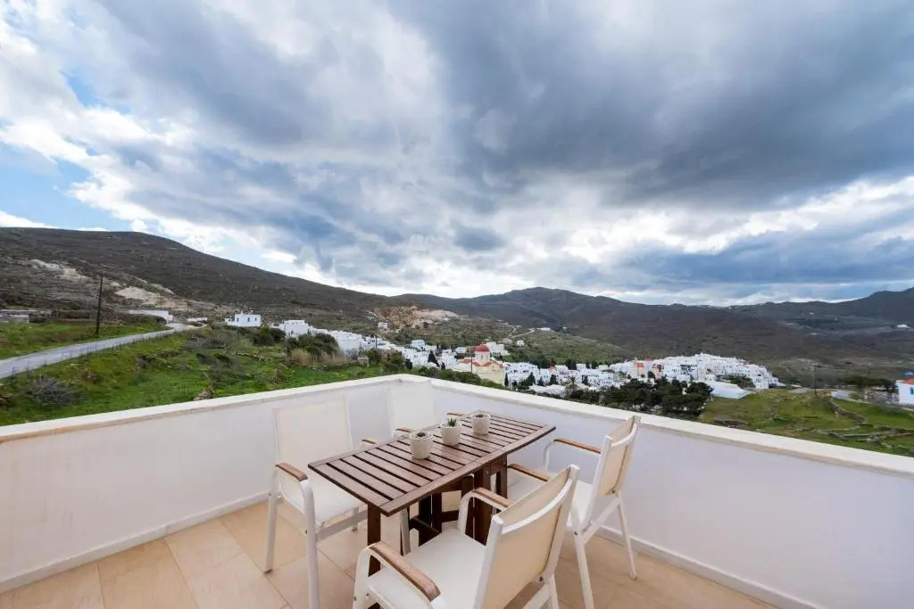 Pirgos Suites