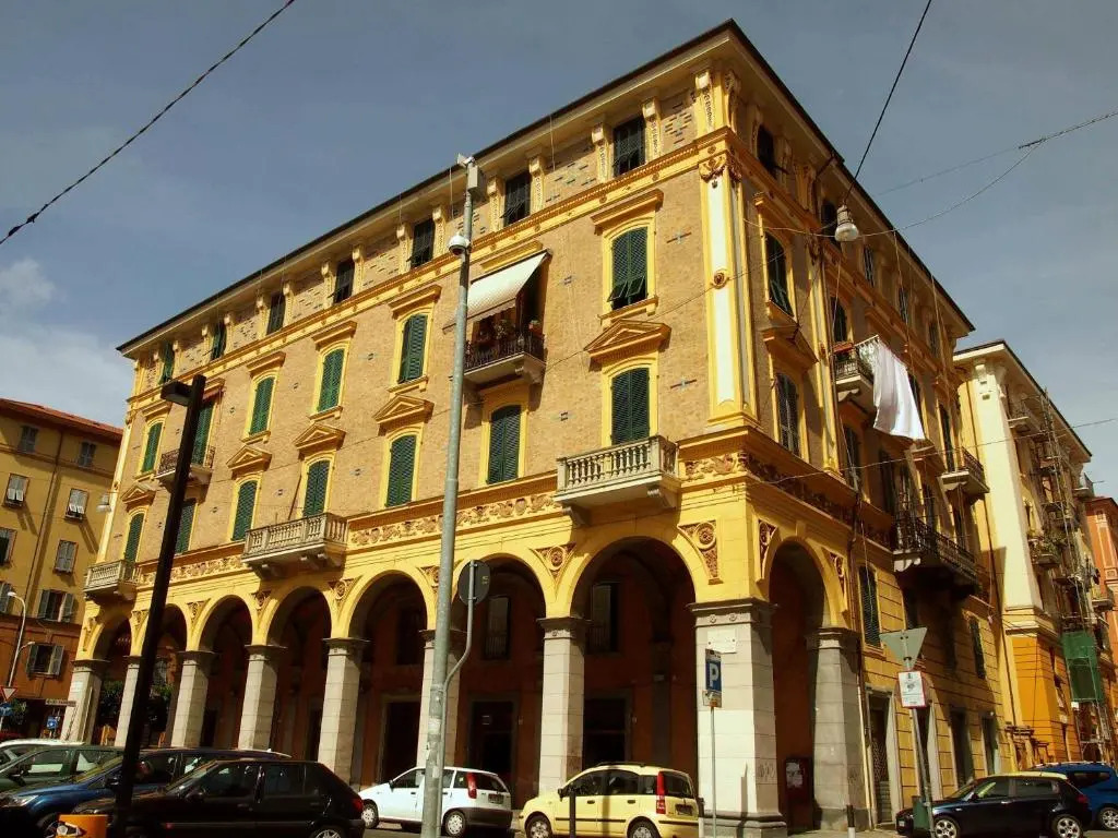 Il Portico - la Spezia To Go 5terre