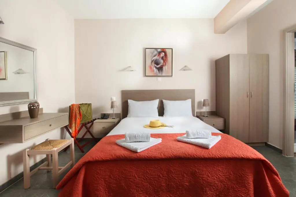 Agnanti Hotel Apartments
