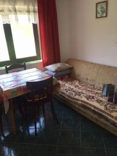 Apartments Bili