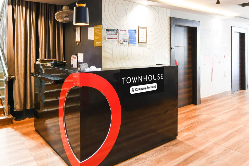 Super Townhouse Chandrasekharpur