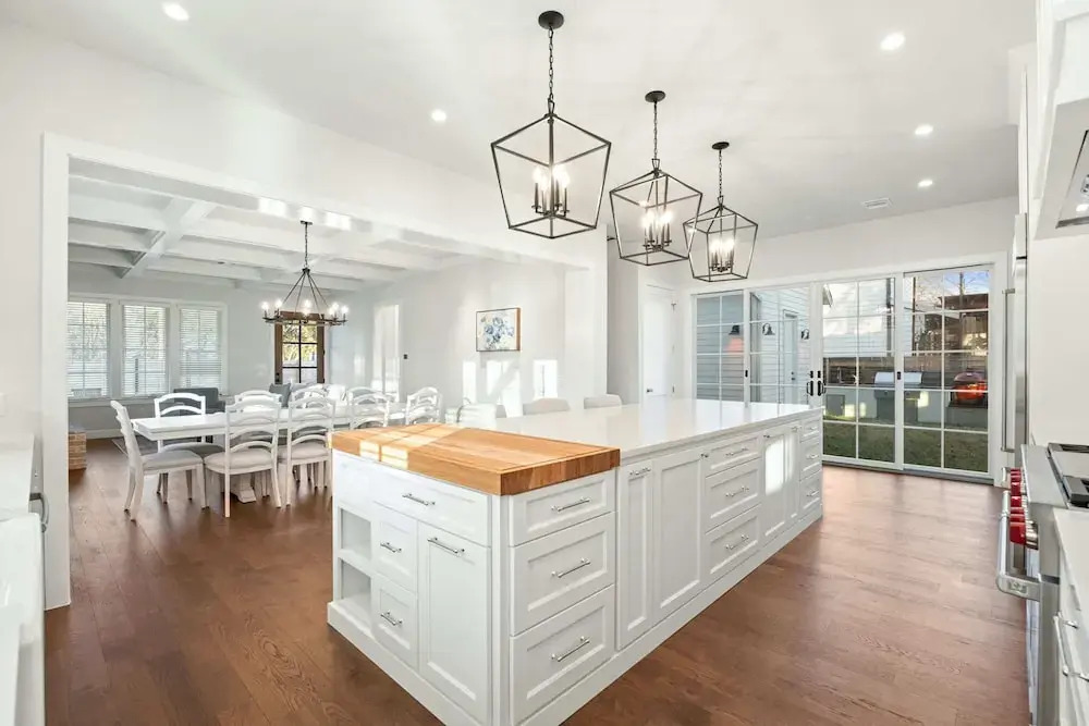 Gated 5 Bedroom Walkable to East Austin