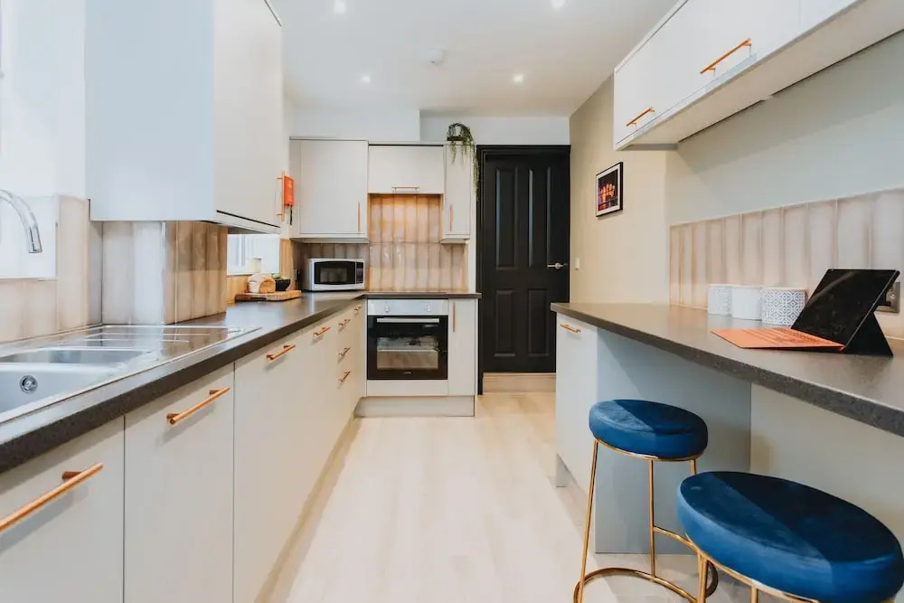 Entire House with Parking in Rugby