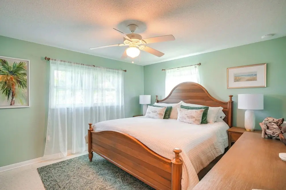 Walk to Jetty Park: Harbor District Home!