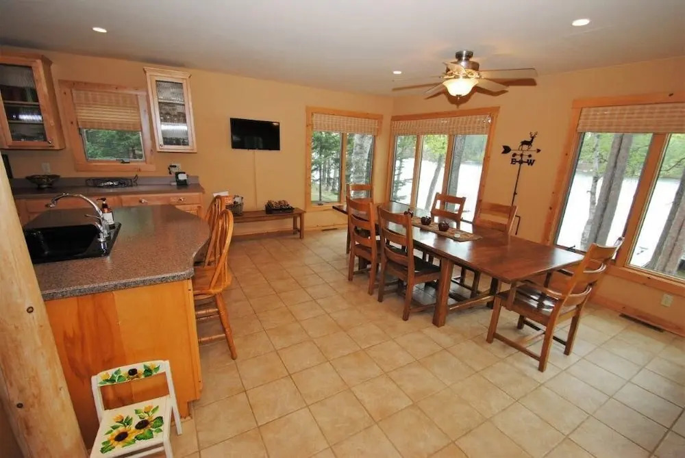Deer Crossing - 4 Br Home