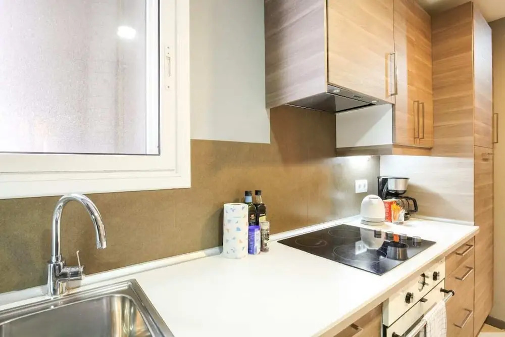 Lovely & Spacious 4bed Sleeps8 in BCN Center