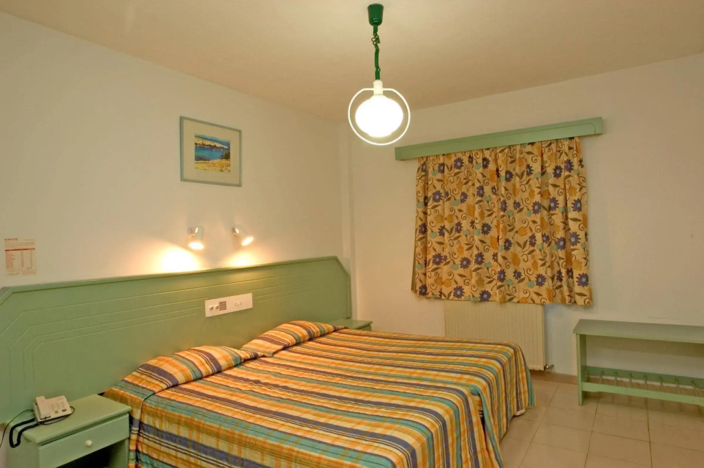 Senator Hotel Apartments