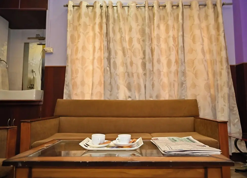 Holiday Inn Guest House