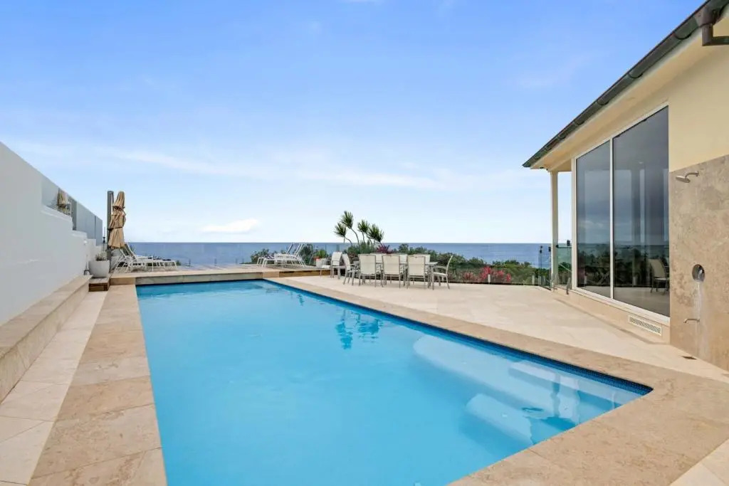 Solitary Views at Sapphire