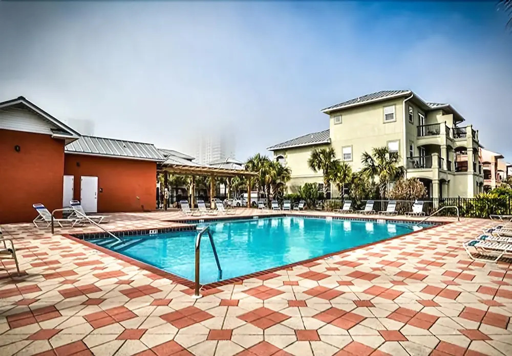 DESTIN BEACH THERAPY 4 Bedroom Holiday Home by Five Star Properties