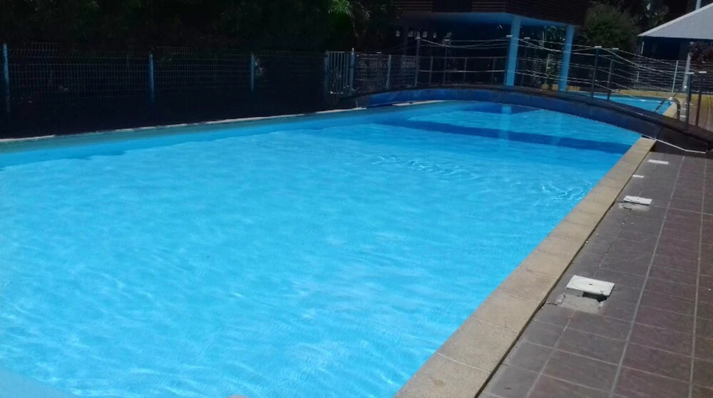 Apartment With one Bedroom in Saint Denis, With Shared Pool, Enclosed Garden and Wifi