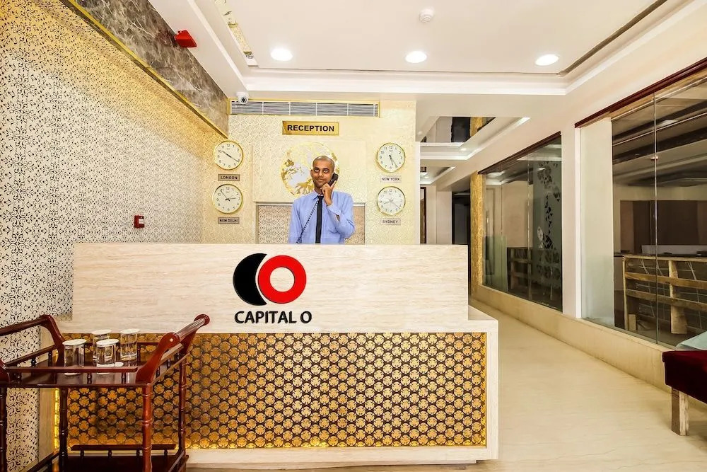 Capital O 37152 Naveen Continental