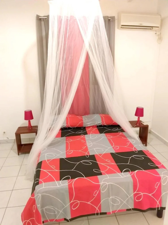 Apartment with One Bedroom in Deshaies, with Wonderful Sea View, Furnished Garden And Wifi - 9 Km From the Beach