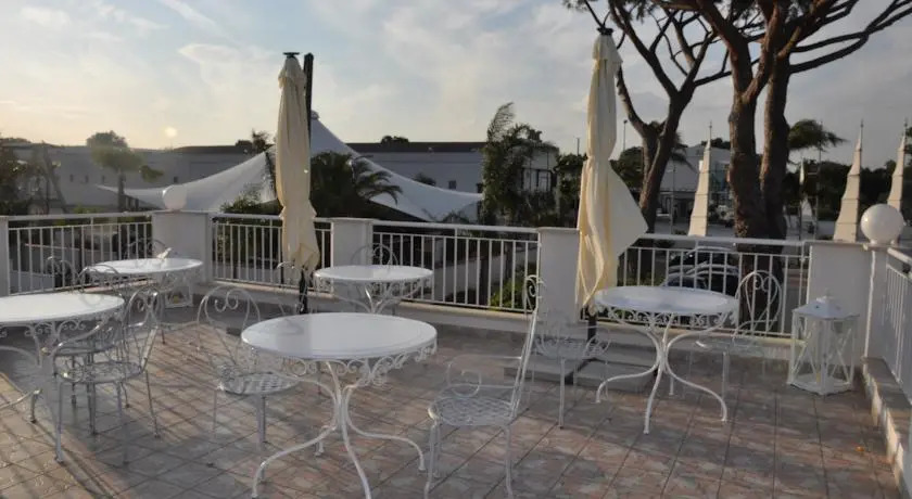 Female Resort