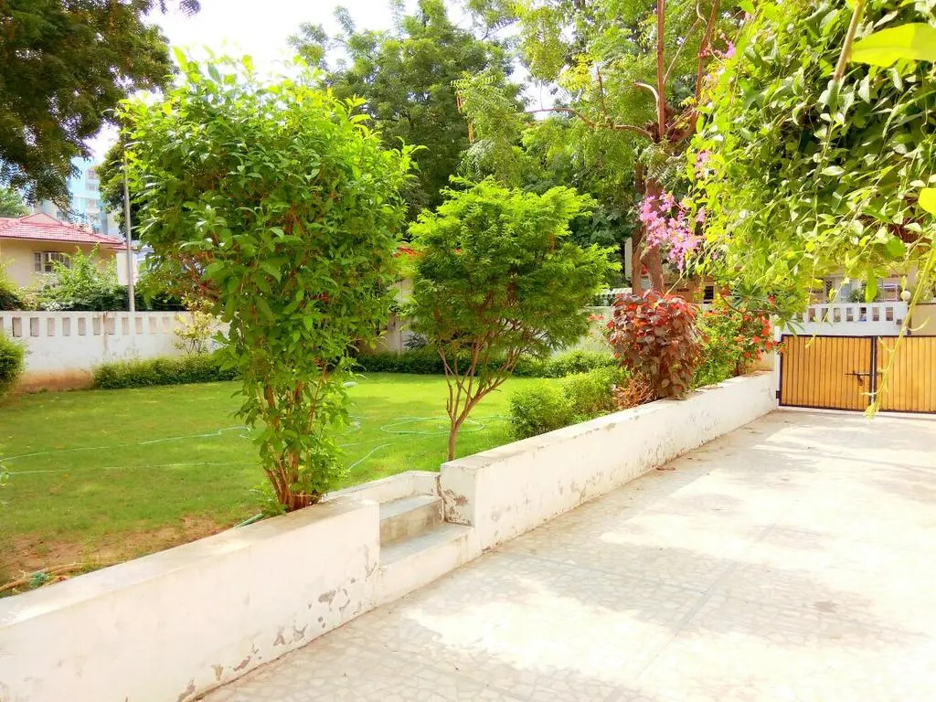 Hotel Corporate Residency