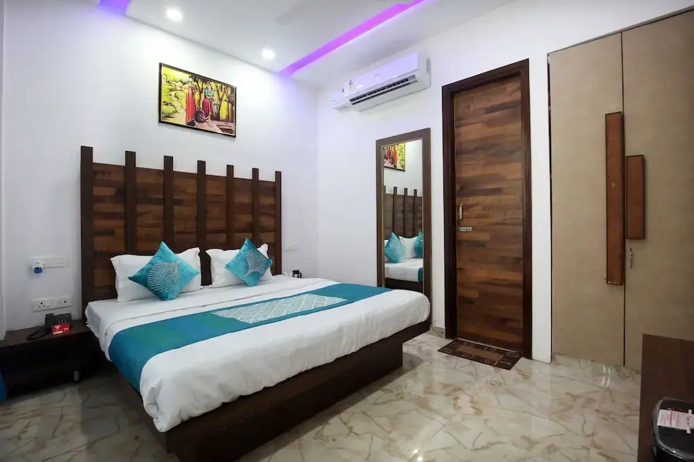 Starlet Prime by OYO Rooms