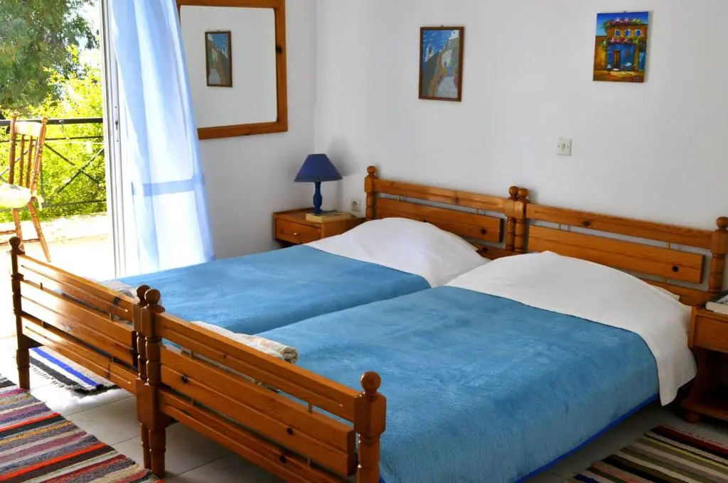 Heracles Guesthouse
