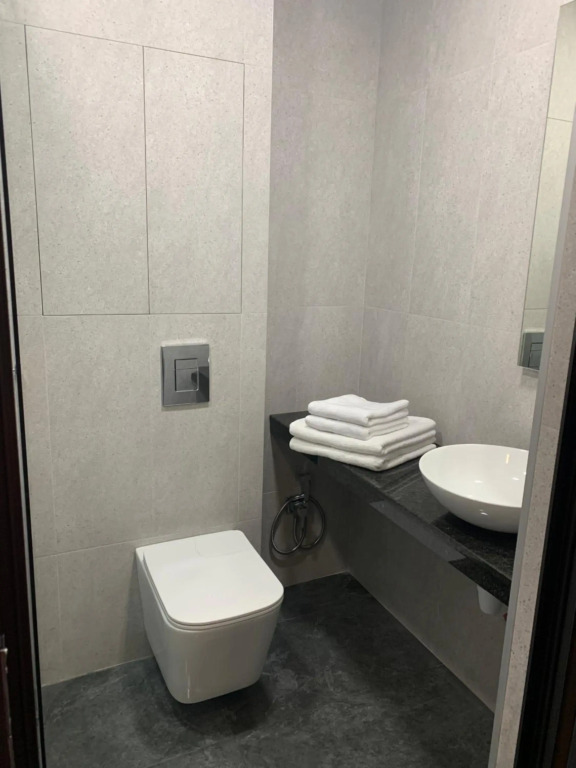 Apartment in center of Yerevan, Saryan street, 1 line